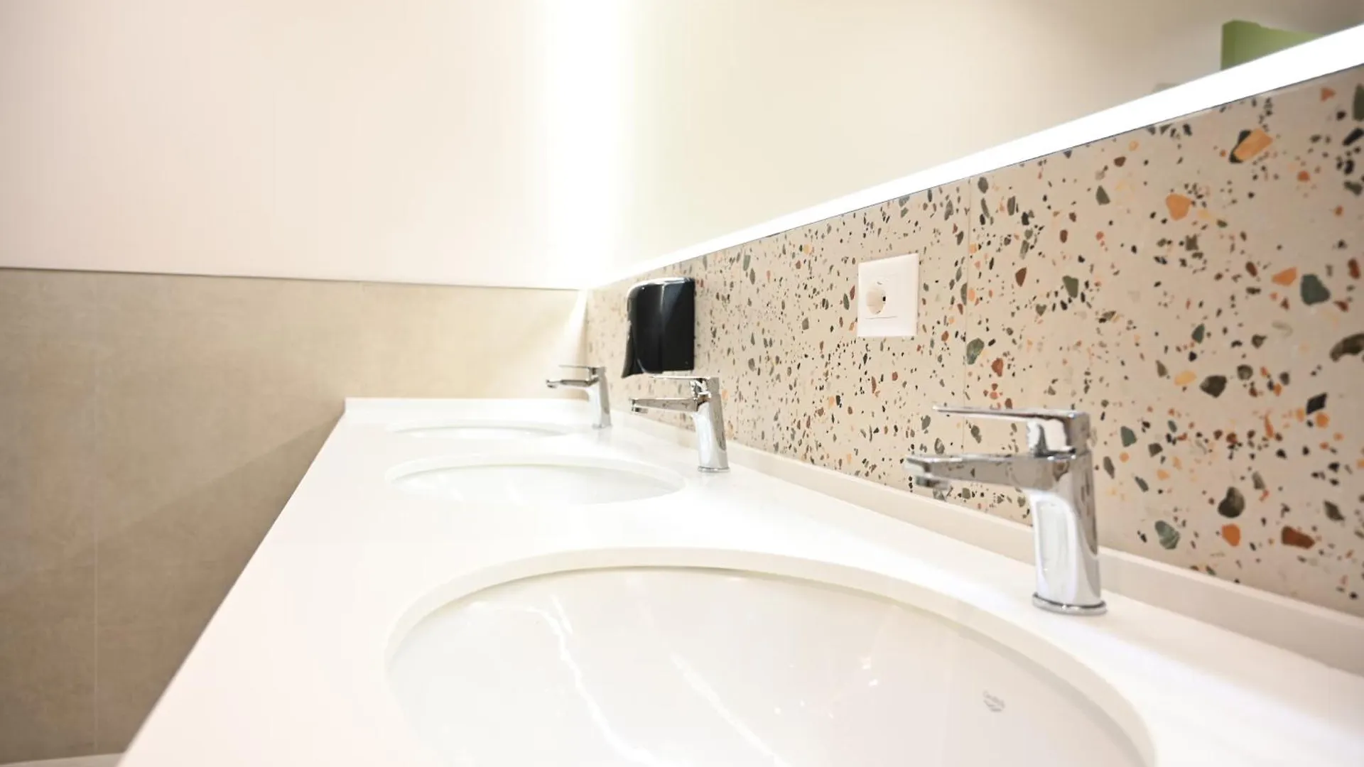 Top View Hostel دراس